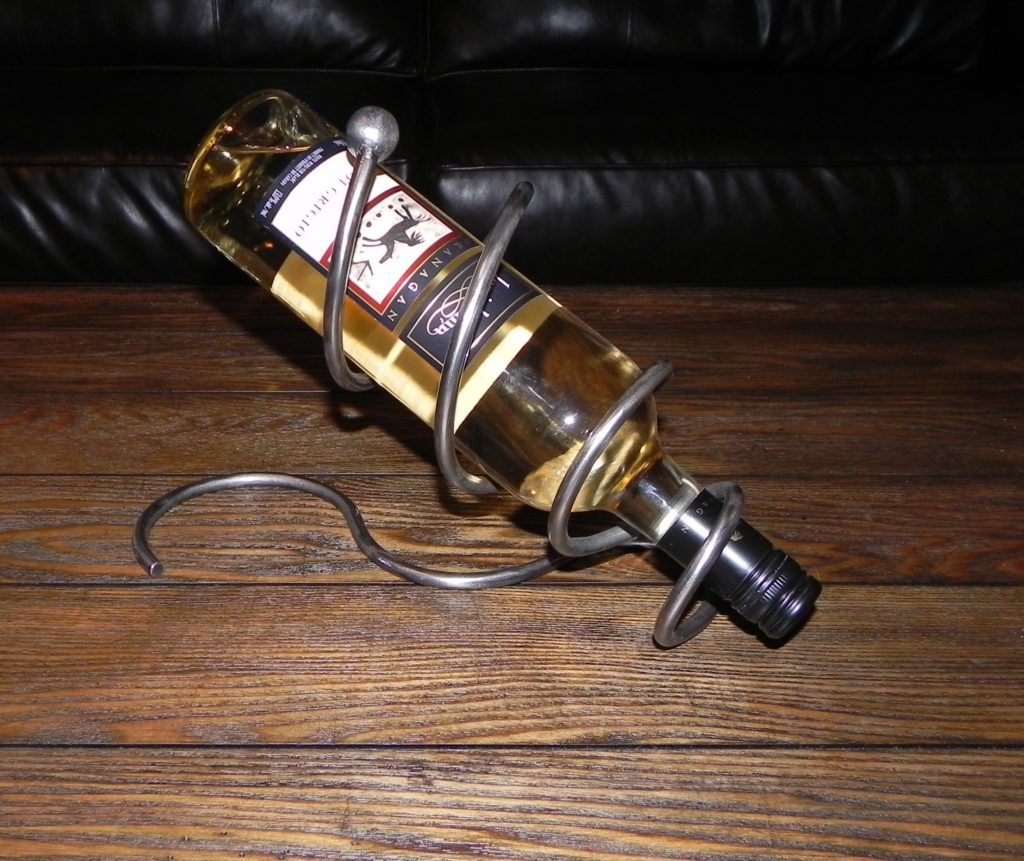 single bottle metal wine rack 