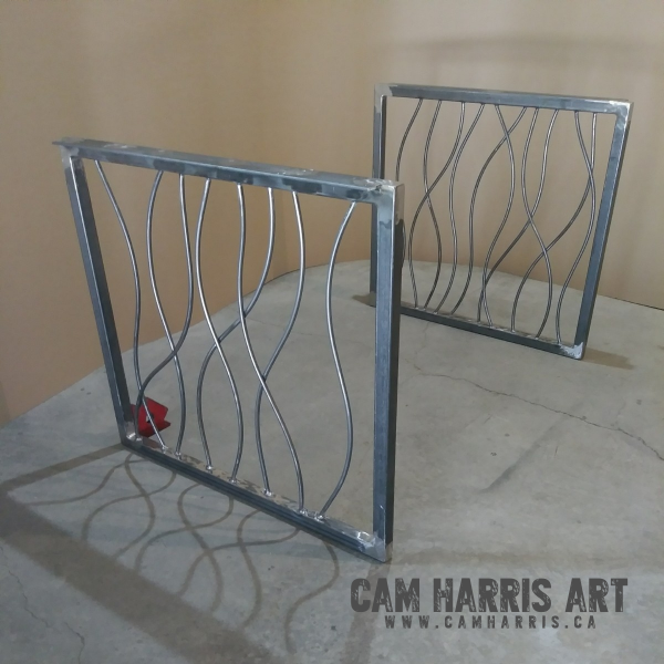 metal table legs