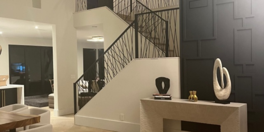 Modern Iron Railing Sticks Design – Oceanside California